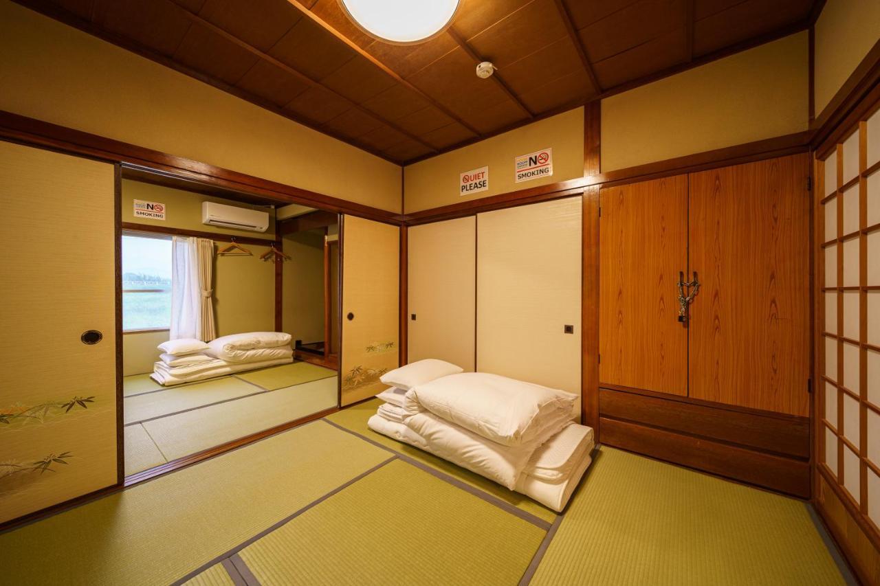 Villa Yufu-no-yu Shiki Iyashi Exterior foto